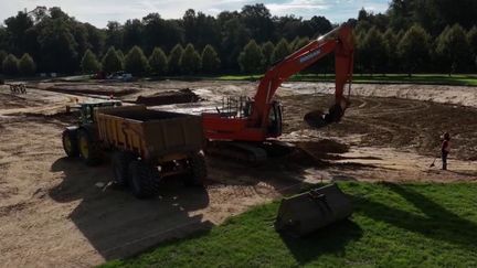 Paris 2024 : le parc de Versailles transformé pour les épreuves d'équitation (franceinfo)