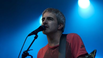 Le chanteur Daran, en concert en Belgique, en 2013. (YVES CARPENTIER / MAXPPP)