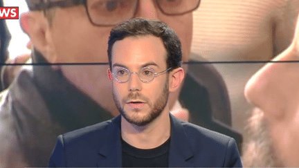 Clément Viktorovitch sur le plateau de "Punchline" sur CNews lors d'une émission diffusée le 18 octobre 2018. (C NEWS)