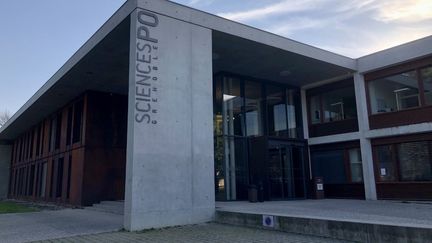 L'institut d'études politiques (IEP) de Grenoble (Isère), le 3 mars 2022. (NOEMIE BONNIN / RADIO FRANCE)