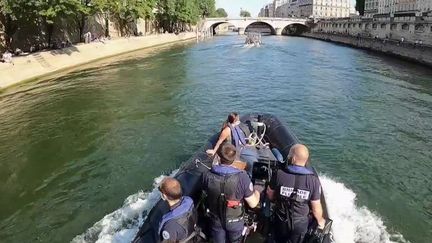 Déconfinement : les quais de la Seine sous surveillance