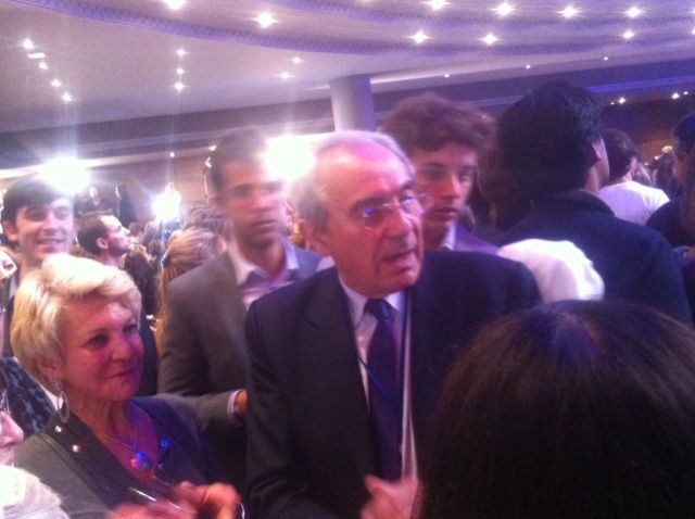 Bernard Debré appelle à l'union de l'UMP en vue des législatives des 10 et 17 juin 2012. (CR)