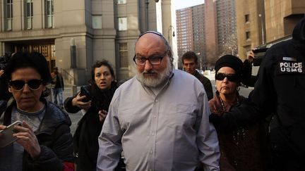 Jonathan Pollard, lors de sa libération, à New York (Etat-Unis), le 20 novembre 2015. (SPENCER PLATT / GETTY IMAGES NORTH AMERICA / AFP)