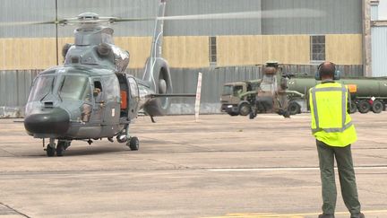 Le 30 juin, la&nbsp;base aérienne 123 d'Orléans-Bricy dans le Loiret a été le théâtre des répétitions du 14 juillet 2020. (France 3 Centre / France Télévisions)