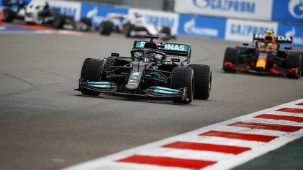 Lewis Hamilton lors du Grand Prix de Russie 2021. (XAVI BONILLA / XAVI BONILLA)