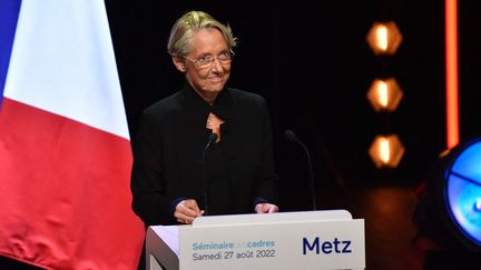 La Première ministre Elisabeth Borne, le 27 août 2022 à Metz. (JEAN-CHRISTOPHE VERHAEGEN / AFP)