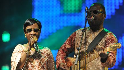 Les chanteurs Amadou et Mariam font partie des artistes signataires d'un appel aux dirigeants de la francophonie pour se mobiliser contre la fièvre Ebola.
 (Sia Kambou / AFP)