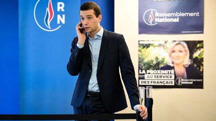 Le vice-président du RN Jordan Bardella dans les locaux actuels du parti, à Nanterre, le 16 janvier 2020 (BERTRAND GUAY / AFP)