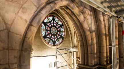 Chantier de Notre-Dame de Paris, la charpente vitrail deux ans après l'incendie.&nbsp; (ROMAIN GAILLARD/POOL/SIPA)