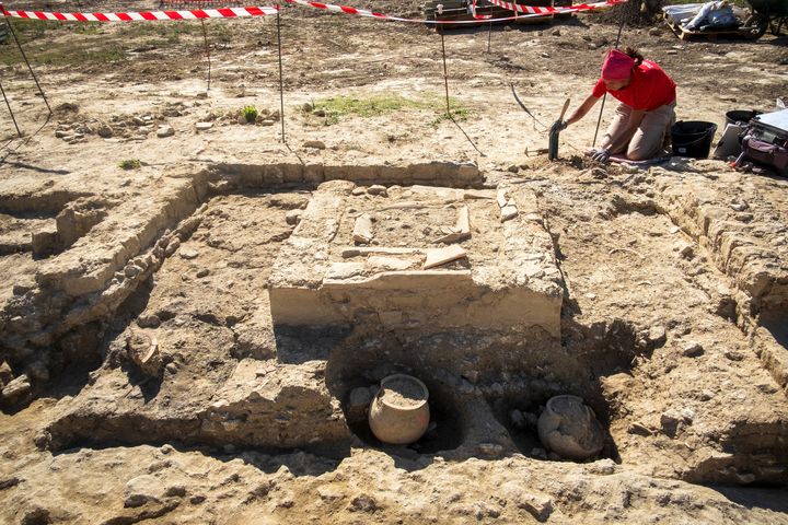 Les vestiges de la nécropole romaine découverte à Narbonne (7 octobre 2019) (ERIC CABANIS / AFP)