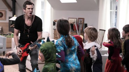 Guillaume Canet devant et derrière la caméra de "Rock'n Roll"
 (Jean Claude LOTHER / LES PRODUCTIONS DU TRESOR – PATHE PRODUCTION – M6 FILMS – APPALOOSA CINEMA – CANEO FILMS)