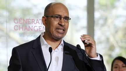 Le premier secr&eacute;taire du PS, Harlem D&eacute;sir, le 5 mai 2013 lors d'une r&eacute;union des jeunes socialistes &agrave; Soustons (Landes). (JEAN-PIERRE MULLER / AFP)