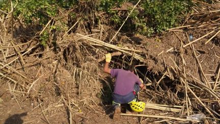 Inondations en Espagne : la recherche des 93 disparus dans la jungle des décombres