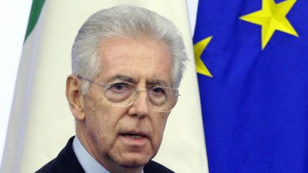 Le chef du gouvernement italien Mario Monti a annonc&eacute; de nouvelles mesures de rigueur dimanche 4 d&eacute;cembre &agrave; Rome (Italie). (REMO CASILI / REUTERS)