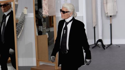 Karl Lagerfeld au show Chanel haute couture automne-hiver 2016-17, à Paris 
 (GettyImages)