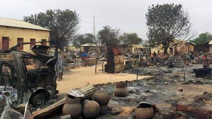 Un marché incendié à al-Fasher, la capitale du Darfour (Soudan), le 2 septembre 2023. (AFP)