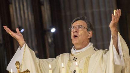 Michel Aupetit, alors archevêque de Paris, célèbre une messe de Pâques, le 12 avril 2020 à Paris. (DOMINIQUE BOUTIN/SIPA)