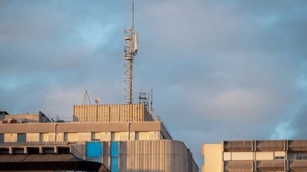 Une antenne 5G déployée à Bordeaux (Aquitaine), en novembre 2020. (VALENTINO BELLONI / HANS LUCAS)