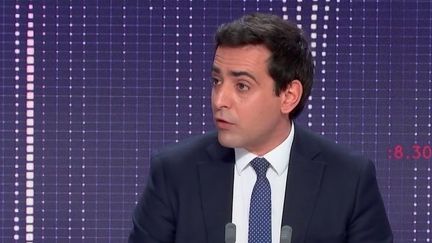 Stéphane Séjourné, président du groupe Renew au Parlement européen et eurodéputé LREM, était l'invité du 8h30 franceinfo, vendredi 19 novembre 2021. (FRANCEINFO)