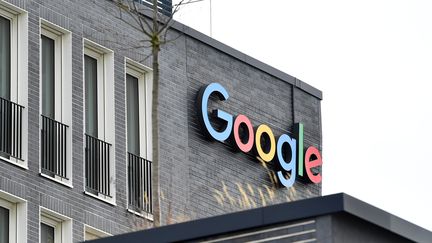 Le logo de la société Google. Photo d'illustration. (FRANK HOERMANN / SVEN SIMON / MAXPPP)