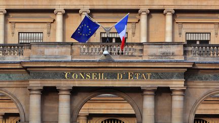 La façade du Conseil d'Etat, à Paris, le 13 juillet 2020. (MANUEL COHEN / AFP)