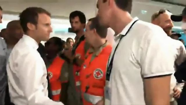 Aéroport de Saint-Martin : Macron rencontre des sinistrés et des secouristes