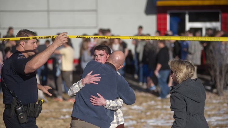 Trois Questions Sur La Fusillade Dans Un Lycée Des Etats-Unis