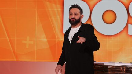 L'animateur Cyril Hanouna, sur le plateau de "Touche pas à mon poste" sur C8, le 8 mars 2022. (MAXPPP)