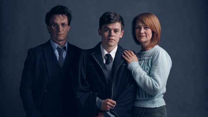 Jamie Parker (Harry Potter), Sam Clemmett (Albus Severus) et Poppy Miller (Ginny).
 (Pottermore)