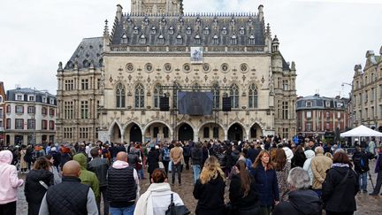 DIRECT. Attentat d'Arras : une cérémonie organisée à 11 heures en hommage au professeur de lettres Dominique Bernard