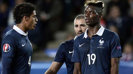 La déception des joueurs français, Raphaël Varane, Karim Benzema et Paul Pogba