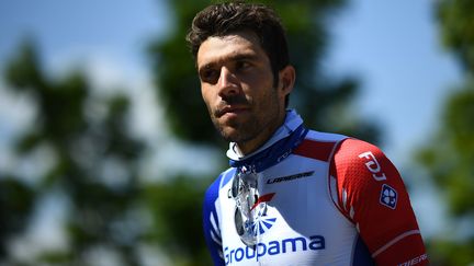 Le coureur cycliste Thibaut Pinot, le 5 juillet 2019 à Bruxelles (Belgique) lors de la première étape du Tour de France 2019. (ANNE-CHRISTINE POUJOULAT / AFP)