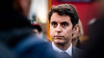 Le ministre de l'Action et des Comptes publics, Gabriel Attal, le 5 décembre 2022 à Tresserre (Pyrénées-Orientales). (JC MILHET / HANS LUCAS / AFP)