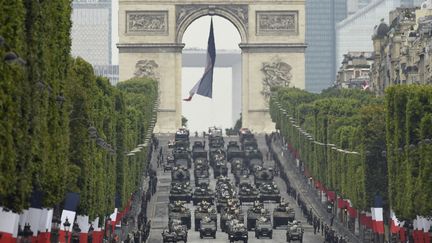 Le défilé militaire de la fête nationale, le 14 juillet 2019, sur les Champs-Elysées, à Paris. (LIONEL BONAVENTURE / AFP)