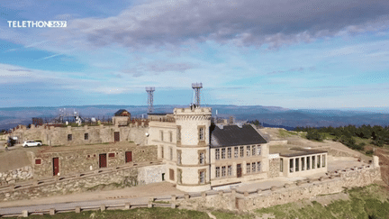 Météo : l’observatoire du Mont Aigoual menacé (France 3)