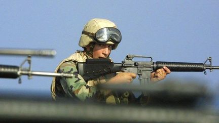 Un soldat américain à l'entraînement (PATRICK BAZ / AFP POOL / AFP)