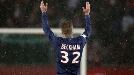 Le nouveau joueur du PSG, David Beckham, lors du match de LIgue 1 face &agrave; l'Olympique de Marseille au Parc des Princes (Paris), le 24 f&eacute;vrier 2013. (CHARLES PLATIAU / REUTERS)