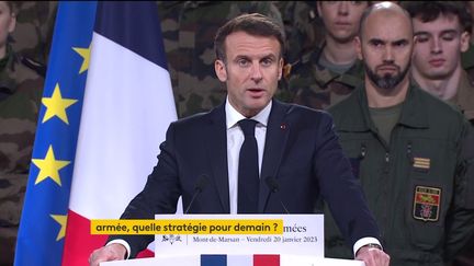 Emmanuel Macron présente ses vœux aux armées, sur la base de Mont-de-Marsan (Landes), le 20 janvier 2023. (FRANCE TELEVISIONS)