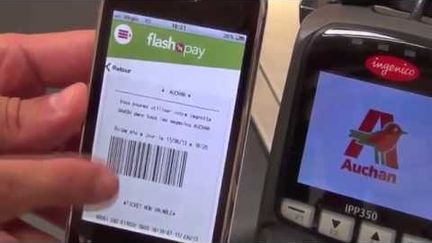 &nbsp; (Paiement mobile Auchan Flash'n play © Auchan)