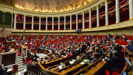 Les députés dans l'hémicyle de l'Assemblée nationale, à Paris, le 29 septembre 2020. (DANIEL PIER / NURPHOTO / AFP)