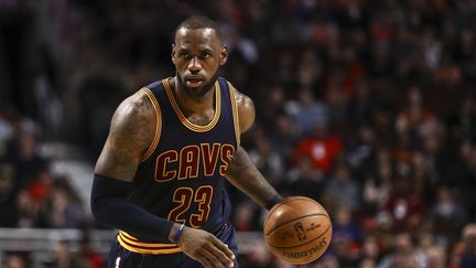 LeBron James et les Cavs sont bien partis pour finir en tête de la conférence est (BILGIN S. SASMAZ / ANADOLU AGENCY)