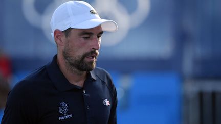 Jérémy Chardy lors des Jeux olympiques de Tokyo, le 28 juillet 2021. (TIZIANA FABI / AFP)