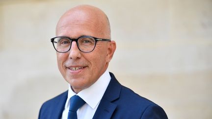 Atteintes au principe de laïcité : "Il faut sanctionner, exclure, ceux qui provoquent la République", affirme Eric Ciotti (LR)