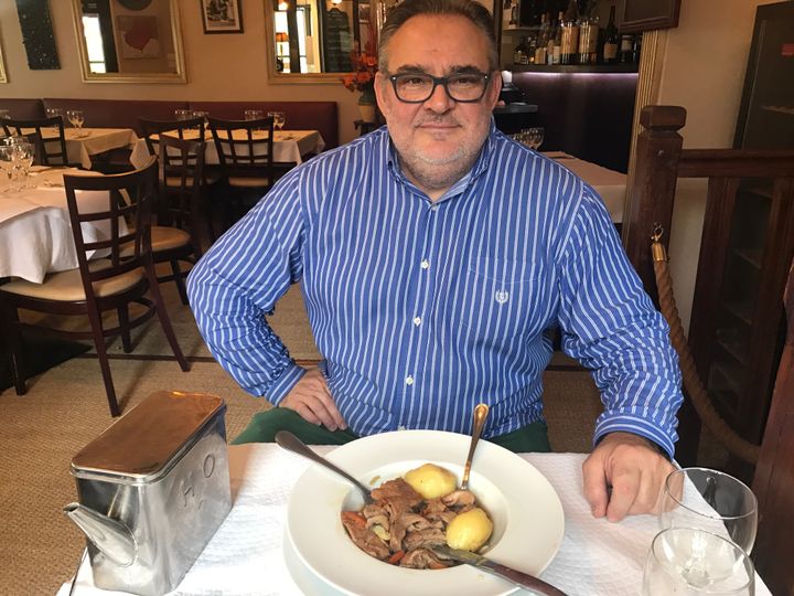 BENOIT PORCHERON AU RESTAURANT L' EMBROCHE A CAEN (LAURENT MARIOTTE / RADIO FRANCE)