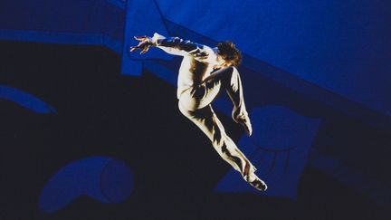 Nicolas Le Riche dans "Giselle" de Mats Ek
 (Opéra National de Paris)