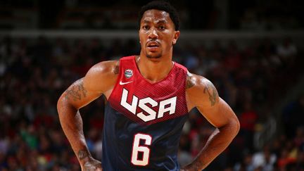 Derrick Rose avec le maillot du team USA (NATHANIEL S. BUTLER / NBAE / GETTY IMAGES)