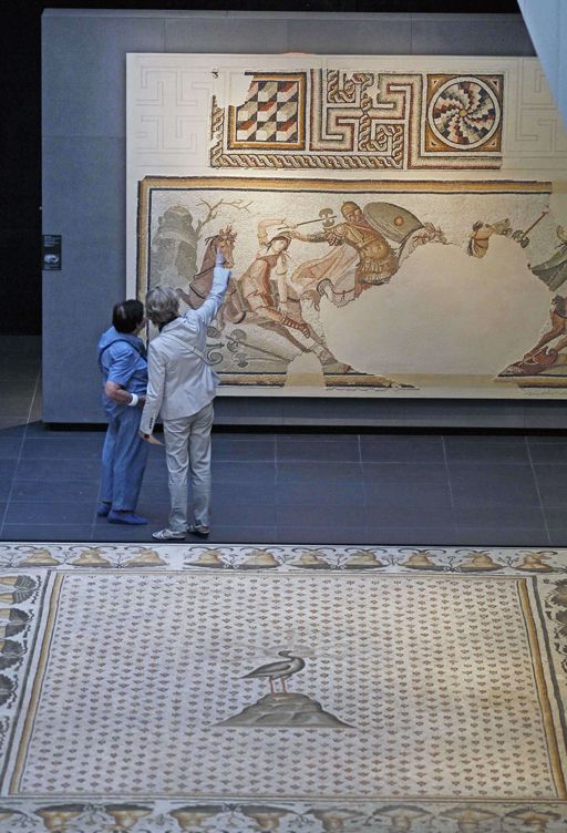 L&#039;exposition Arts de l&#039;Islam au Louvre a ouvert ses portes au public le 22 septembre au public
 (Remy de la Mauviniere/AP/SIPA)