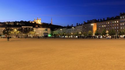 La place Bellecour, à Lyon, le 30 octobre 2017.&nbsp; (MOIRENC CAMILLE / HEMIS.FR / AFP)