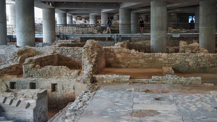 Pour ses 10 ans, le musée de l'Acropole présente de nouveaux vestiges d'Athènes, 21 juin 2019 (LOUISA GOULIAMAKI / AFP)