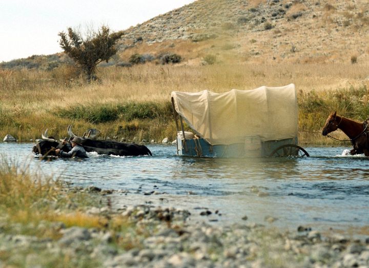 L'une des première scène du film "La dernière piste" (2010), de Kelly Reichardt.&nbsp; (DR / ARCHIVES DU 7EME ART)